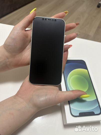 iPhone 12, 128 ГБ