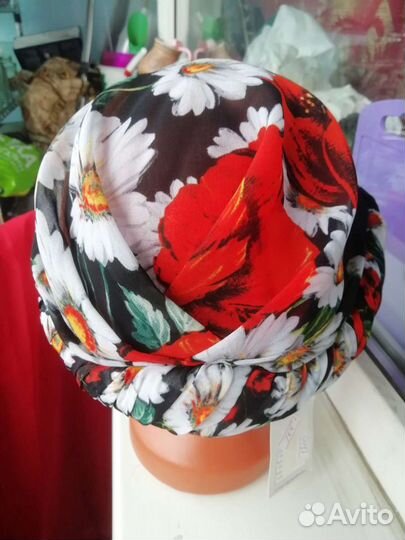 Летние 2 шапочки женская