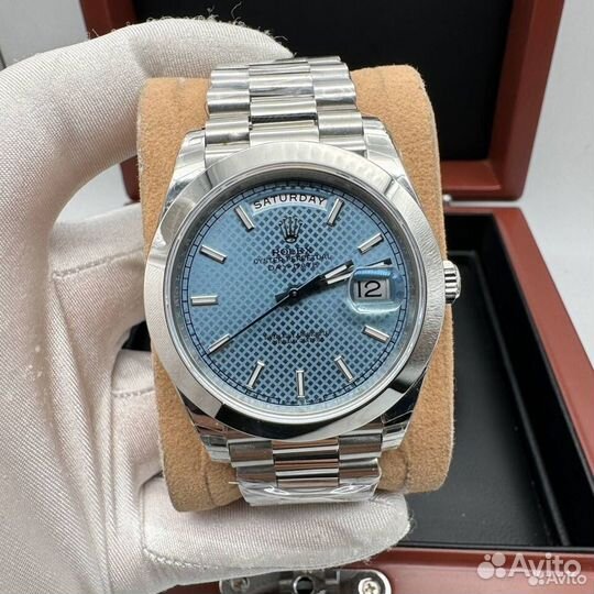 Часы Rolex Day Date с гарантией