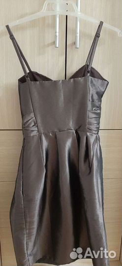 Платье для девочки новое