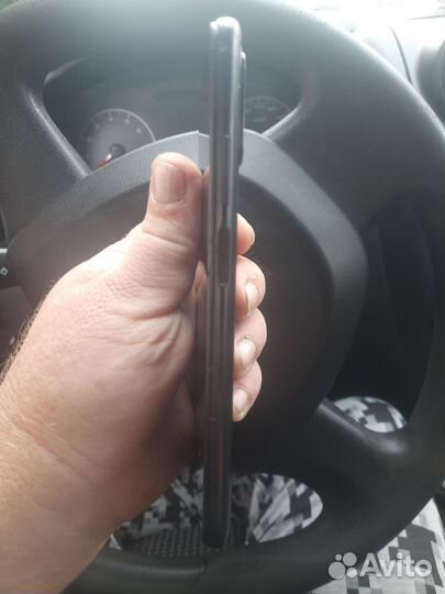 Мобильные телефоны бу poco M3