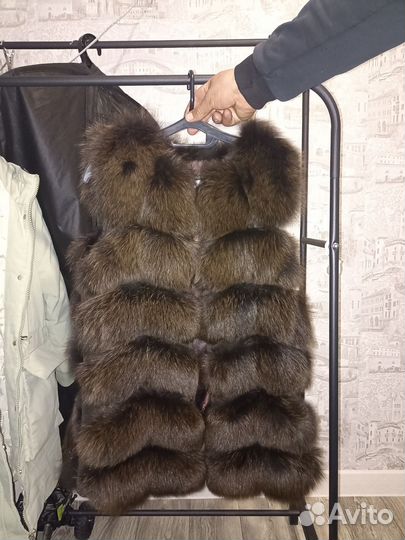 Жилетка меховая женская 46 48