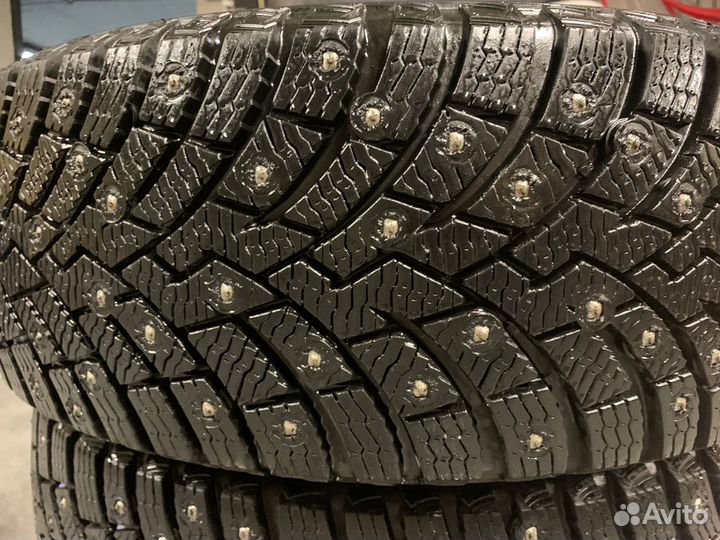 Pirelli Ice Zero 2 205/55 R16