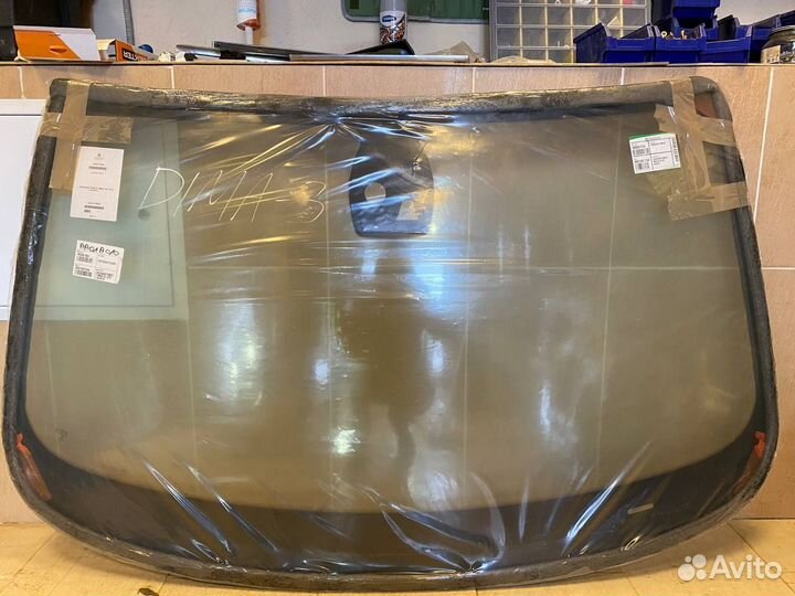 Лобовое стекло BMW X5 E70