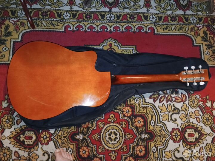 Акустическая гитара homage