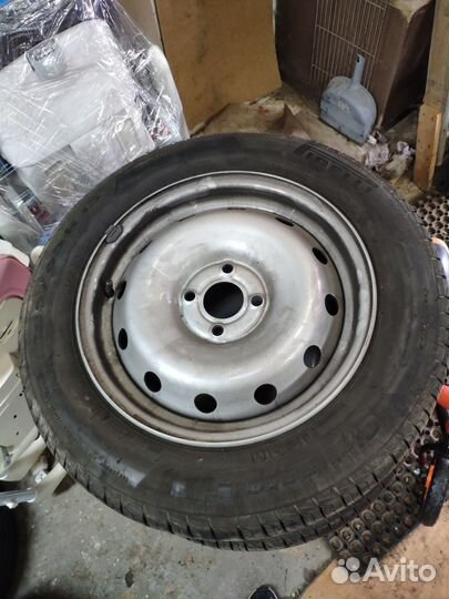 Pirelli Cinturato P1 185/65 R15