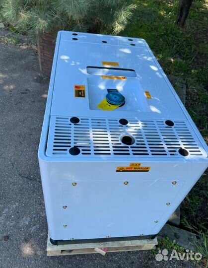 Дизельный генератор 15 кВт G-power трехфазный с по