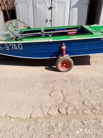 Продам Катер Днепр