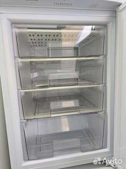 Морозильная камера Бирюса. Доставка