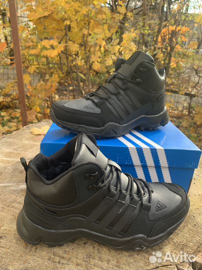 Мужские зимние кроссовки с мехом новые 41-46