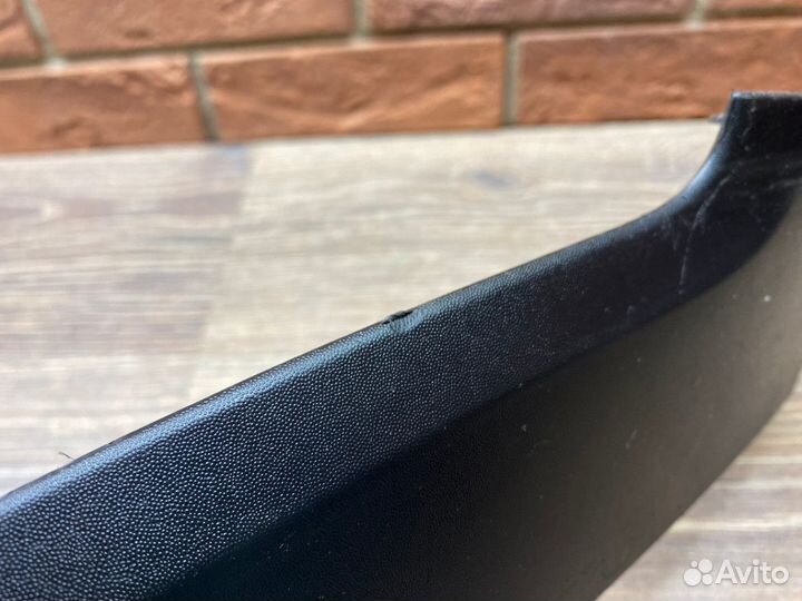 Накладка крыла переднего левого Renault Kaptur