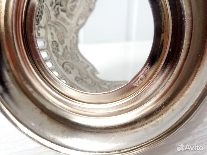 Подстаканник со стаканом