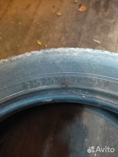 Yokohama Bluearth ES32 215/55 R17
