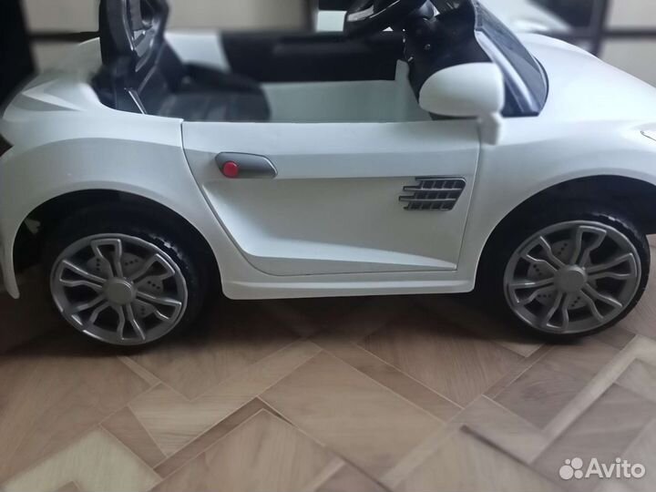 Электромобиль