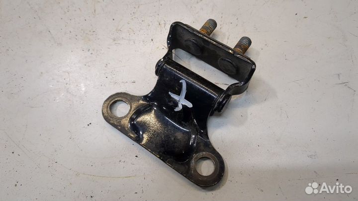 Петля крышки багажника левая Toyota RAV 4 2018, 2020
