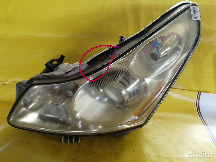 Фара левая Nissan Skyline V36