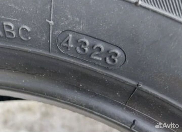 Maxxis Bravo HP-M3 225/60 R18