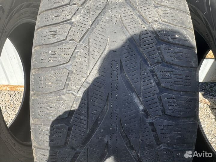 Nokian Tyres Hakkapeliitta R2 SUV 285/60 R18 116R