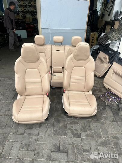 Салон Porsche cayenne 2021