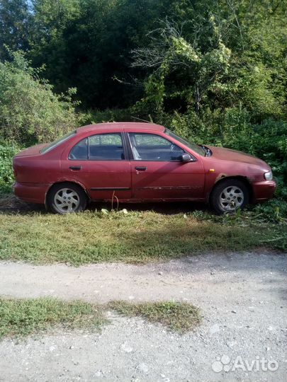 Nissan Almera 1.4 МТ, 1998, 258 693 км