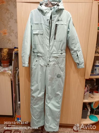 Зимний комбинезон