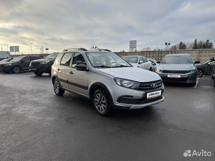 LADA Granta 1.6 МТ, 2022, 39 100 км