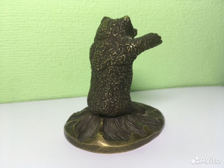 Старинная статуэтка Медведь, латунь/бронза