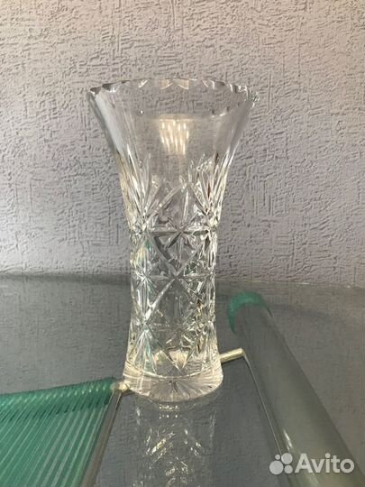 Вазы хрустальные для цветов в ассортименте