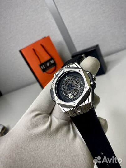 Мужские наручные часы hublot