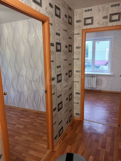 2-к. квартира, 37,9 м², 1/3 эт.