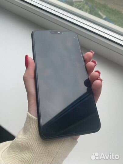 Телефон Honor 8х