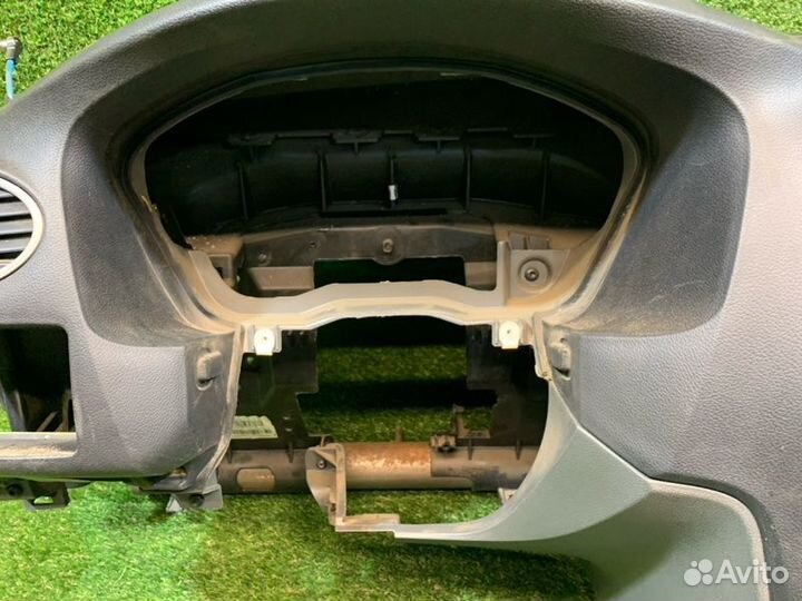 Торпедо Ford Focus/Focus RS/Focus ST