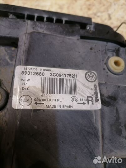 Фара ксенон правая Volkswagen Passat B6 dorest