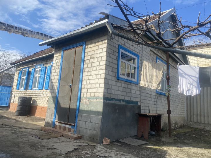 Дом 38 м² на участке 6 сот.