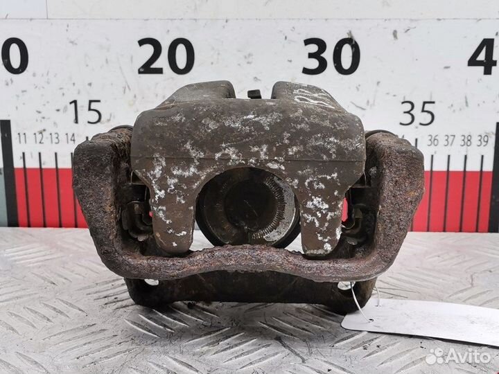 Суппорт задний правый для Opel Zafira B