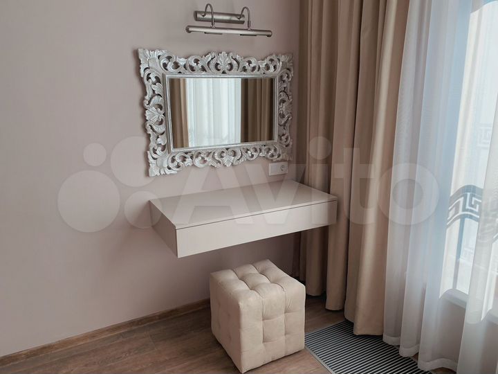 3-к. квартира, 107,3 м², 7/10 эт.