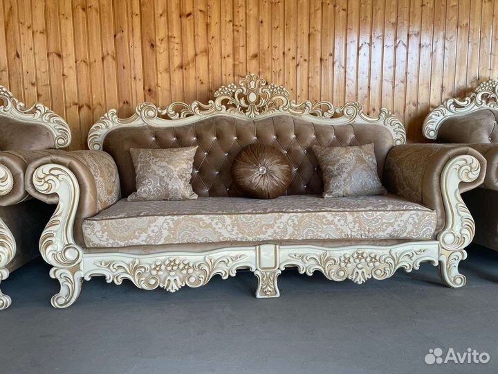 Диван и 2 кресла