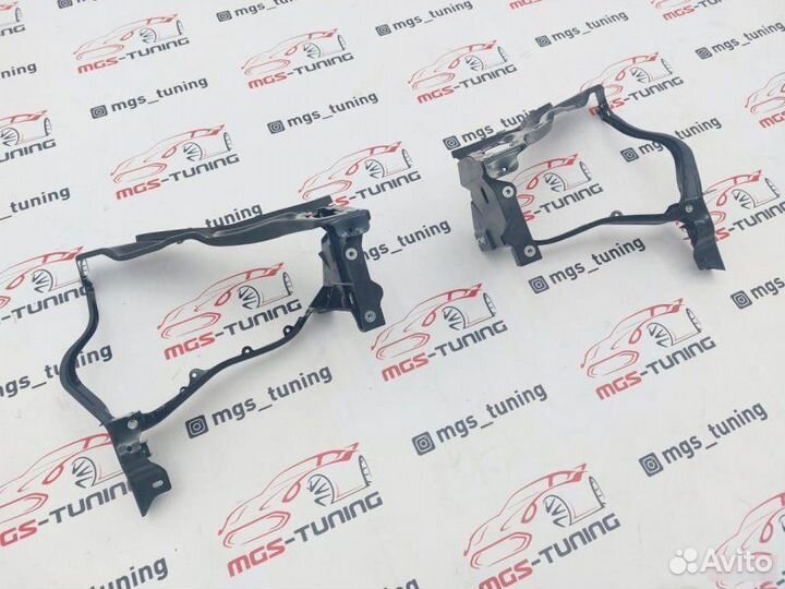 Кронштейны крепления фар E-Class W212 13-16гг