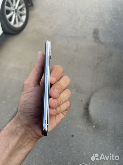 iPhone X, 256 ГБ