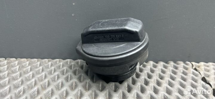 Пробка топливного бака Audi A6 C6 2005 1J0201553