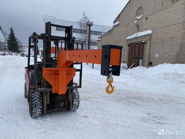 Крановая стрела для вилочного погрузчика
