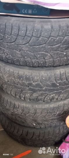 Hankook Ventus V4 ES H105 215/65 R16 98T