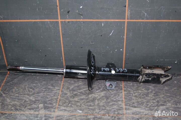 Амортизатор передний (левыйправый)