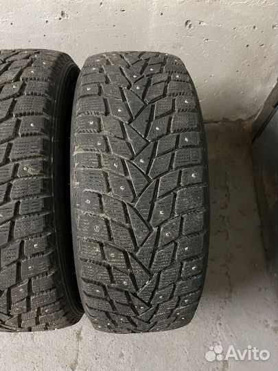 Dunlop SP Winter Ice 02 225/50 R17