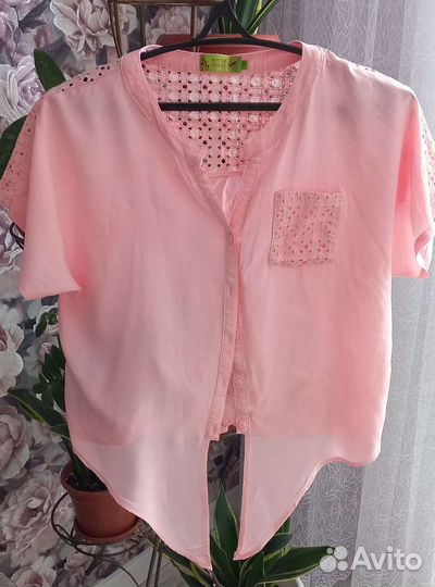 Кофточки женские 48 50