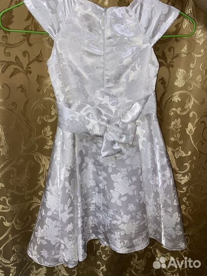 Продам платье детское