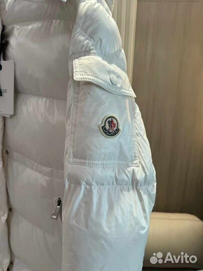 Пуховик Moncler