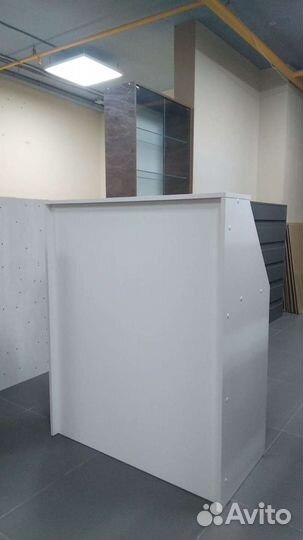 Новые Стойки Ресепшен в Наличии