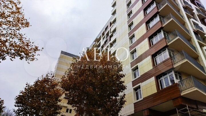 2-к. квартира, 52 м², 8/12 эт.