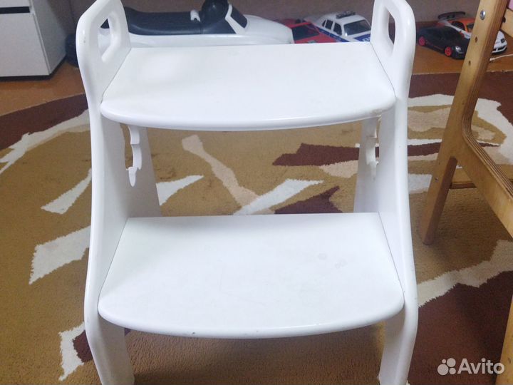 Детский стул для комления